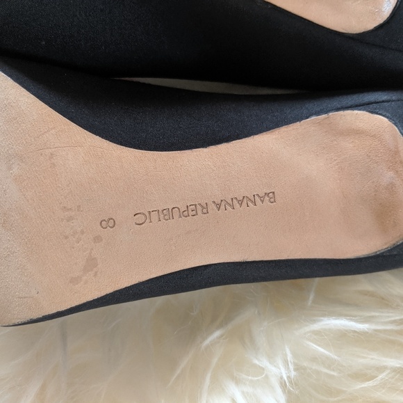 BANANA REPUBLIC jeweled open toe heels sz 8 - Picture 2 of 5